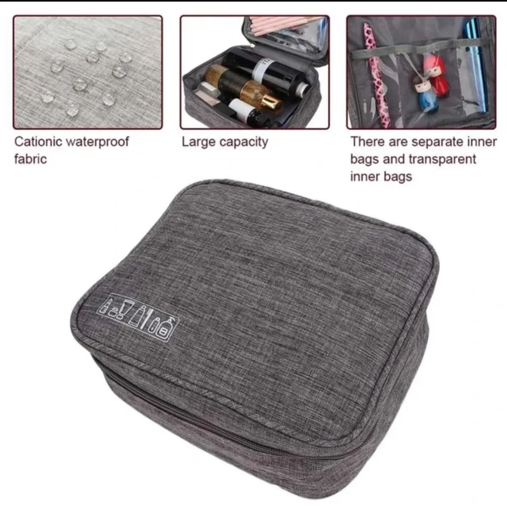 /TRAVEL Makeup Waterproof Storage Bag - New